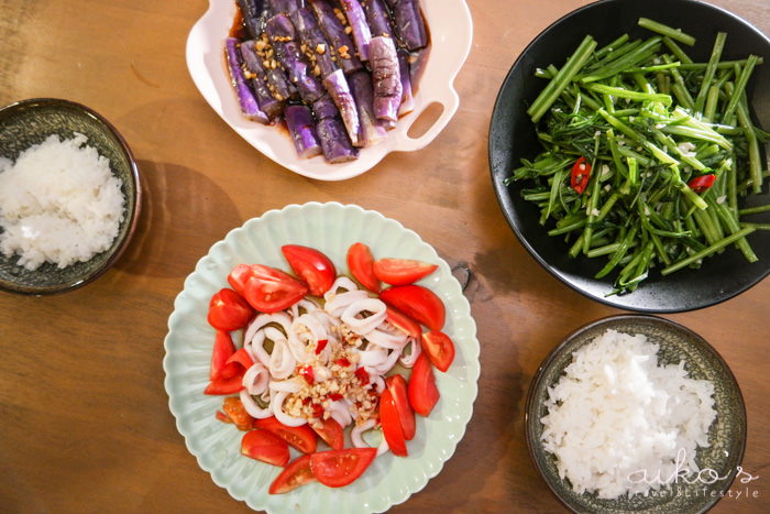 【異國料理】涼拌花枝，沒胃口時的下飯好料理！！！