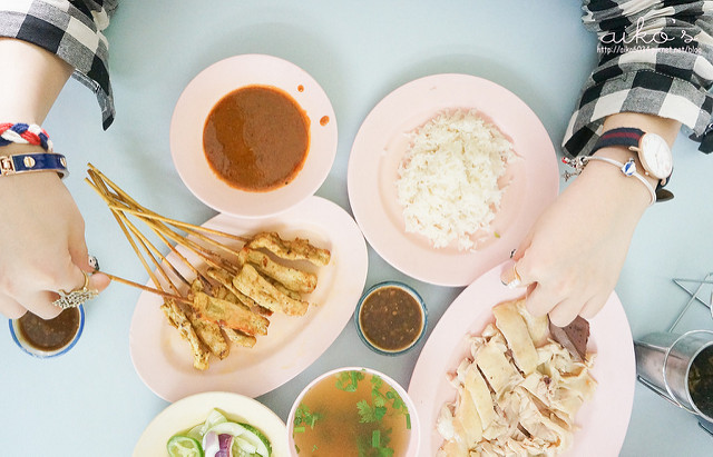 【泰國清邁】早餐吃什麼？三王碑美食：發清＆發榮海南雞飯、林老五魚丸米粉、西門外Joke Ton Payom粥、紫米飯糰